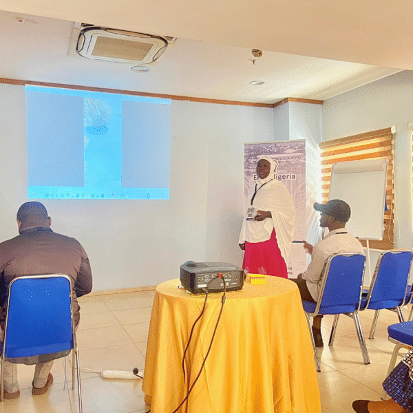 Dr Sherifat Adegbesan speaking at the EAGx conference Nigeria
